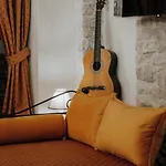 فندق Ss Kekezi Gjirokastër
