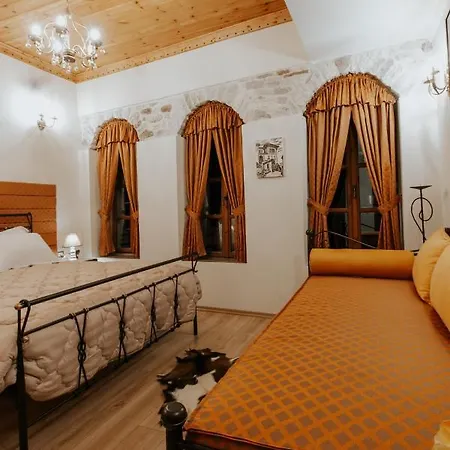 Szálloda Ss Kekezi Gjirokastra