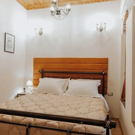 Hotel Ss Kekezi Gjirokastër