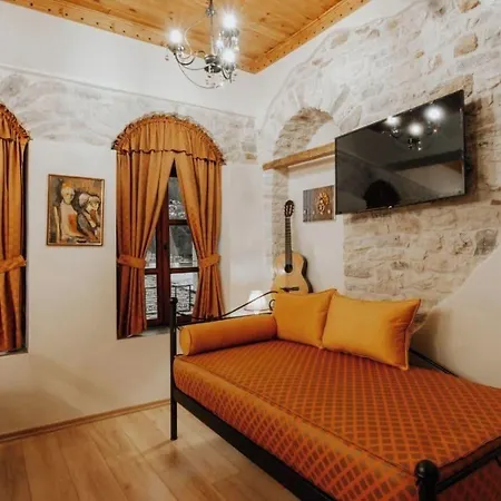 Ss Kekezi Gjirokastër