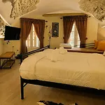 Hotel Ss Kekezi *