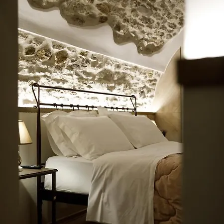 Hotel Ss Kekezi Gjirokastër