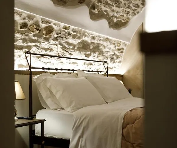 Hotel Ss Kekezi Gjirokastër